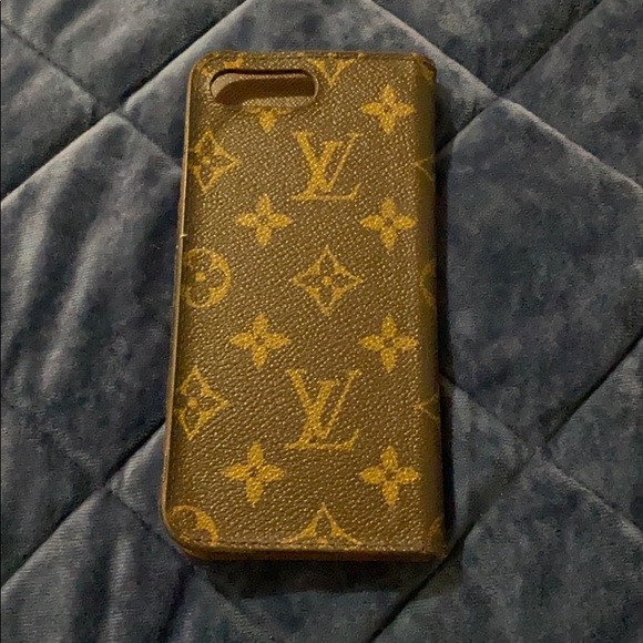 Authentic Louis Vuitton folio case - Picture 1 of 3